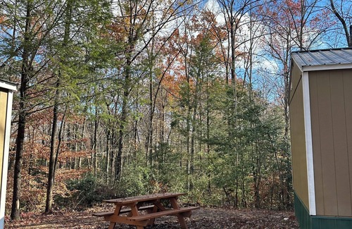 Corbin Cabina | Laurel Lodge fishing, glamping, hiking.
