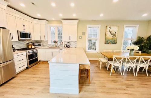 Country Club Estates Casa | Laurel street 308