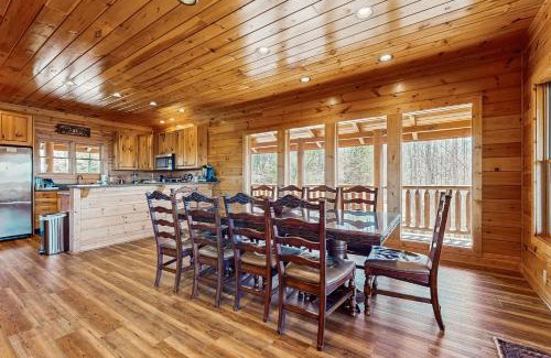 Pittman Center Casa | Laurel Wood Cove
