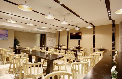 Jinniu Hotel | Lavande Hotel Chengdu Dafeng Shixi Park Subway Station