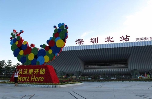Buji Hotel | Lavande Hotels·Shenzhen North Railway Station Bantian Metro Station