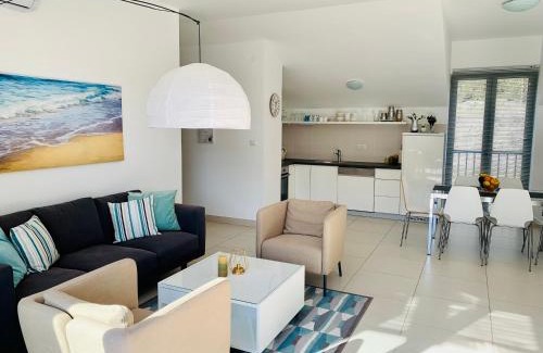 Donji Morinj Apartamento | Lavender Bay Apartment C31