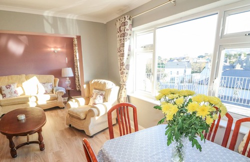 Cametringane Cabaña | LAVENDER COTTAGE, family friendly in Castletownbere, County Cork