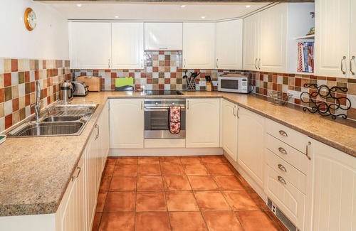 Brailes Cabaña | LAVENDER COTTAGE, BRAILES, family friendly, with open fire in Brailes