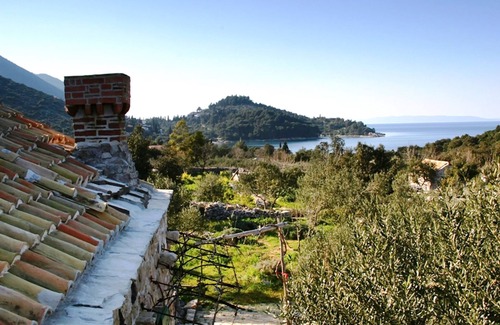 Trpanj Cabaña | Lavender Cottage-Two Bedroom Holiday Cottage with Terrace