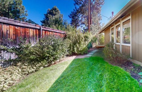 Larkspur Casa | Lavender Hollow