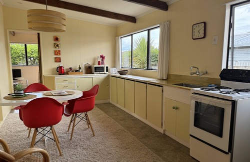 Richmond Casa | Lavanda Studio a los pies de las colinas de Richmond.