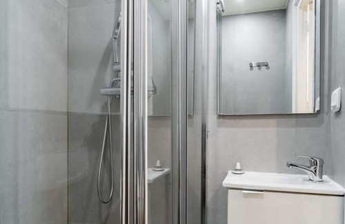 Strasbourg -Saint-Denis Apartamento | Lavie Maison: Paris A/C Retreat