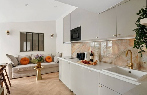 Auteuil Apartamento | Lavie Maison : Terrace & AC