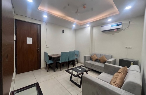 Zirakpur Apartamento | Lavish Private Apartment