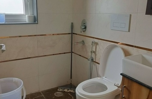 Kirti Nagar Apartamento | Lavish Studio Apt (721) in West/Central Delhi