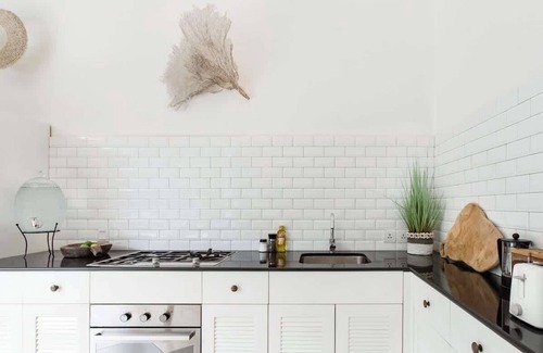 Laksmana Cabaña | Lavish Villa Wahah Steps to Seminyak Mall & Beach