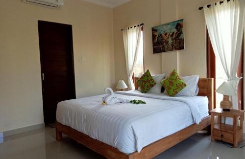 Kedewatan Casa | Lavista Guesthouse