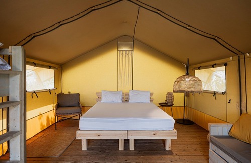 Nir David Otro | Layla Glamping