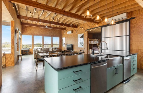 Llano Casa | Lazo House - A Riverfront Retreat