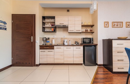 Sztutowo Apartamento | Lazurowy Królewski Sen byGrandApartments