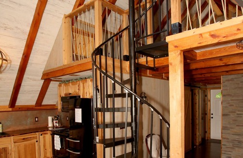 Keslers Cross Lanes Chalet De Esquí | "Lazy At the Lake" 2 BR Chalet