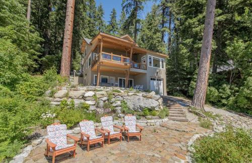 Leavenworth Cabina | Lazy Bear Lodge by NW Comfy Cabins