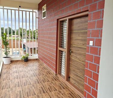Narasapura Casa | Lazy Daisy Medows
