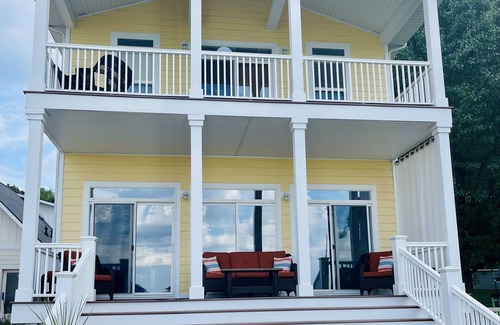 Cassopolis Casa | Lazy Days at Diamond Lake