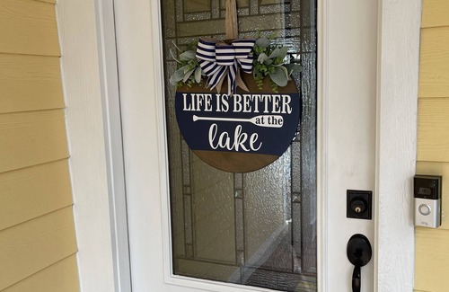 Cassopolis Casa | Lazy Days at Diamond Lake