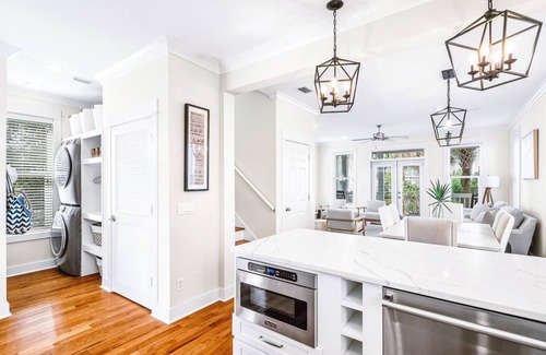 Rosemary Beach Casa | Lazy Days l Seacrest l Pet Friendly l Pool l Bikes