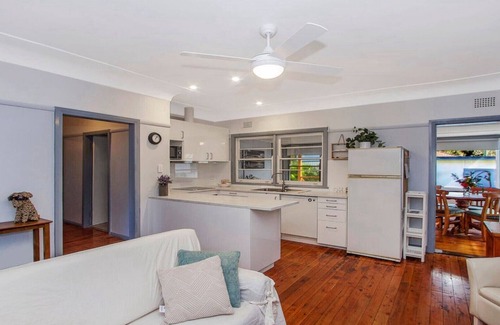 Umina Beach Casa | CABALLEROS JUNTO AL MAR - PLAYA UMINA