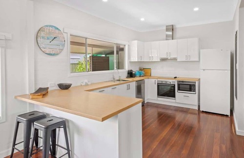Marybrook Casa | Lazy Days @ the Beach, 100m to beach