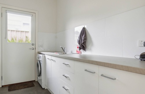 Portarlington Casa | Lazy Dayz Beach House