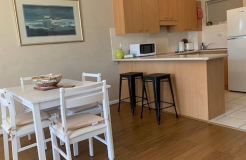 Hawks Nest Apartamento | Lazy Dayz On Booner!