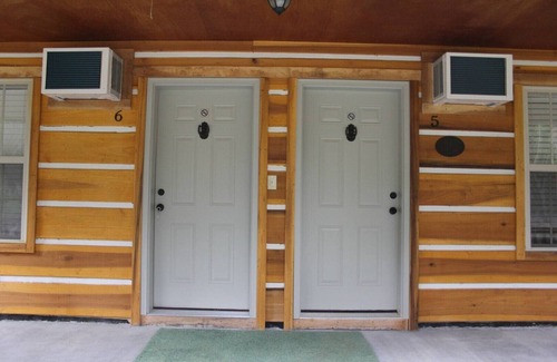 Joppa Cabina | Lazy G Cabin #5 (Duplex Cabin)
