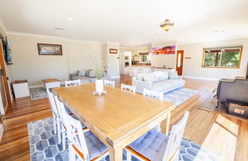 Hill Top Casa | Lazy K - Hideaway