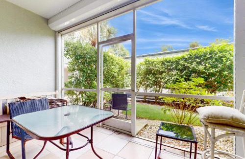 Vanderbilt Beach Apartamento | Lazy Pelican