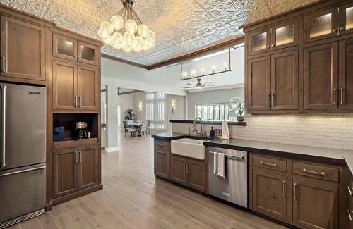 Boerne Casa | Lazy River Ranch | Lazy River Pool|Pickleball|Golf