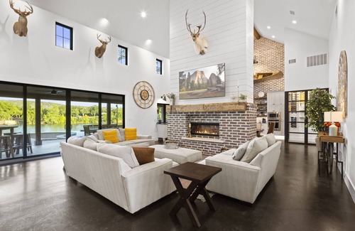 Kingsland Casa | LBJ Lodge | Concierge Services