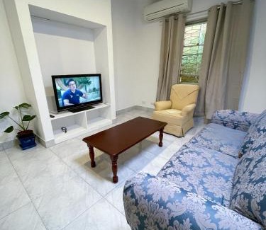 Granville Casa | LCF Rosehill Accommodation 3 free car parking inside property G2