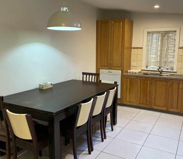 Granville Casa | LCF Rosehill Accommodation 3 free car parking inside property G2