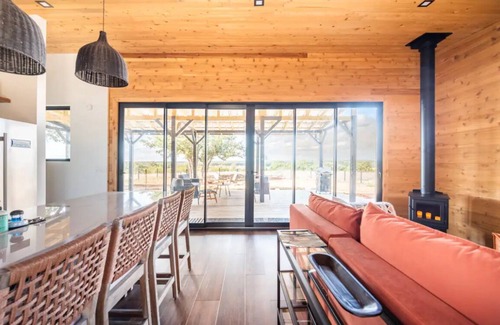 Liberty Hill Cabina | LD Ranch - Views, Modern, Lux, Farm Life, Romance!