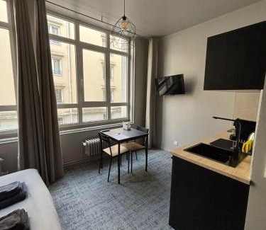 Centre Deux Apartamento | Le 12 wifi cosy parking gratuit 09