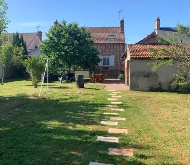 Lamotte-Beuvron Casa | "Le 35" Maison rénovée avec jardin proche centre