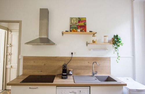 Quartier Chorier-Berriat Apartamento | Le 62 🌟spacious T2🌟 JARDIN🌴 parking & streetcar 💕