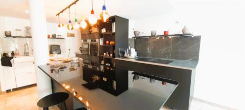 Chateauroux Casa | le 82 maison d architect 9 pers jardin wifi