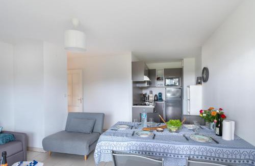 Sables-d'Or-les-Pins Apartamento | Le Backspin - Appt 6p accès piscine, spa, sauna