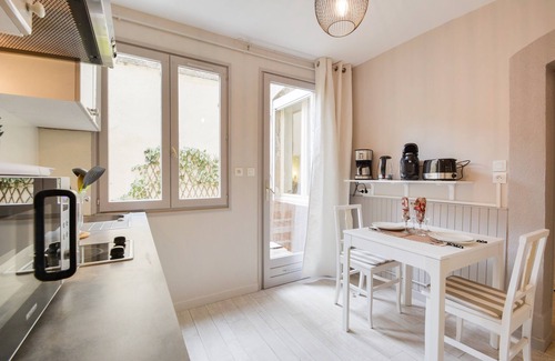 Nancy City Centre Apartamento | Le Bailly - Apt 3 étoiles avec cour privative