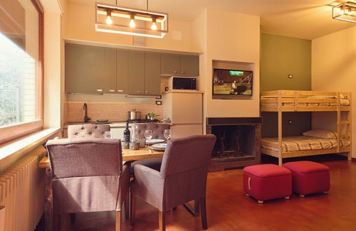 Perugia Apartamento | LE BALZE Studio apartment (for 2+2 children) in villa with pool just outside Perugia