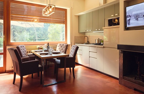 Perugia Apartamento | LE BALZE Studio apartment (for 2+2 children) in villa with pool just outside Perugia