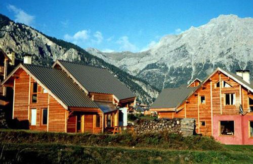 Nevache Chalet De Esquí | Le Baoùba Hameau des Chazals Nevache Hautes Alpes