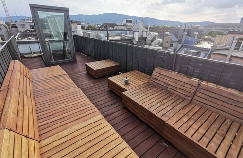 Old Town Apartamento | Le Bijou Historic Roof Top Apartment