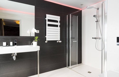 Neuilly-sur-Seine Hotel | Le Bon Hôtel