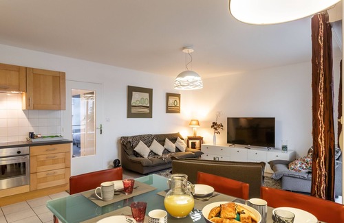 Alphonse Guerin Apartamento | Le Bonnet Rouge - Appartement 2 chambres avec parking